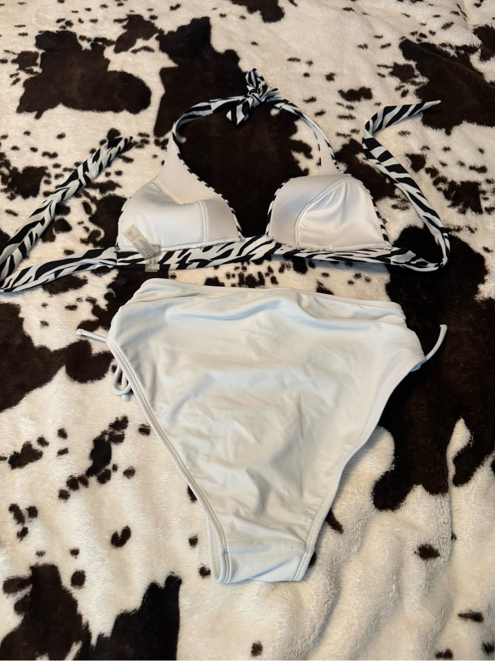 Victoria's Secret Black and White Zebra Print Bikini Top bikini set wireless - Picture 5 of 7